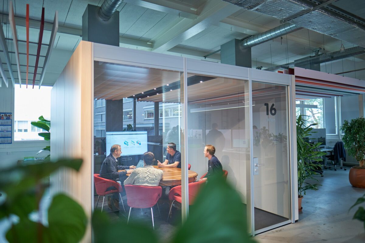 Pourquoi travailler chez nous ? 4 Pourquoi travailler chez nous ?