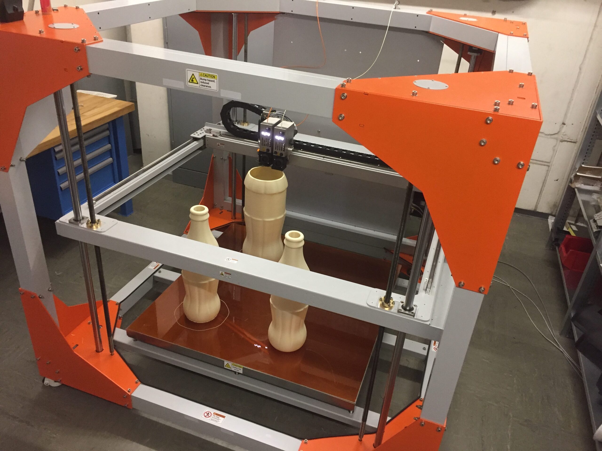3D Druck beim Schweizer Fernsehen SRF 2 Stampa 3D presso la Televisione svizzera SRF 3D Solutions