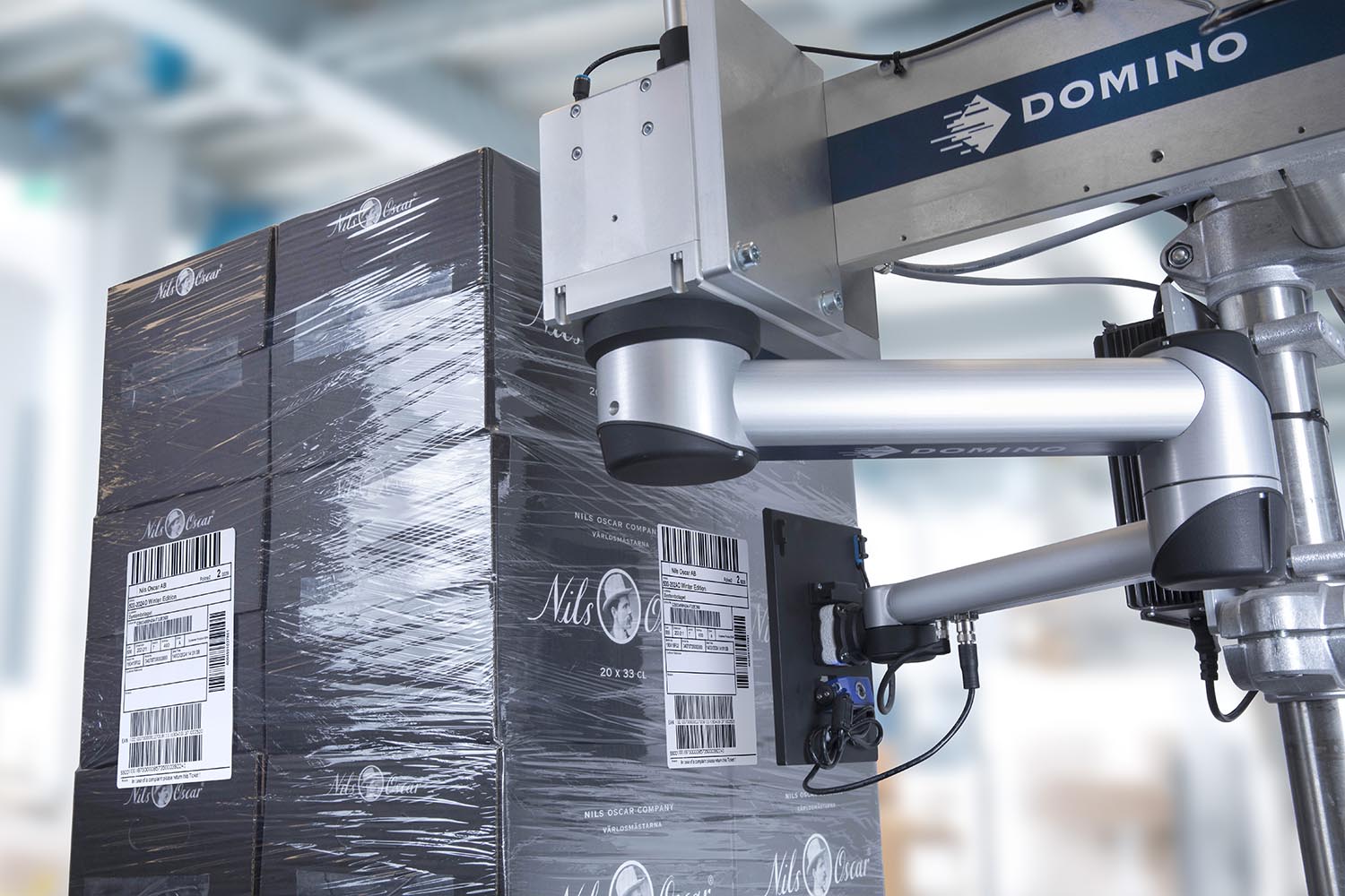 etikettierung4 Automatic labeling of packaging