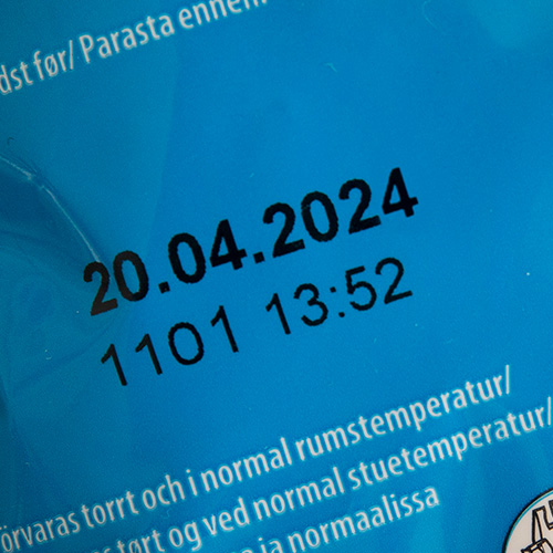 Labeling film packaging